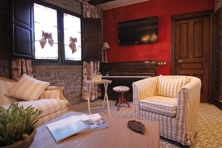 Hotel Rural La Tenada Carcedo de Burgos Ngoại thất bức ảnh
